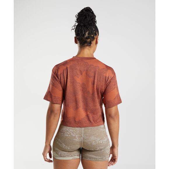 Gymshark NWOT ADAPT CAMO SEAMLESS CROP TOP Storm Red Size Large - Picture 2 of 7